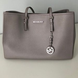 Michael Kors Jet Set Saffiano Leather Tote Bag